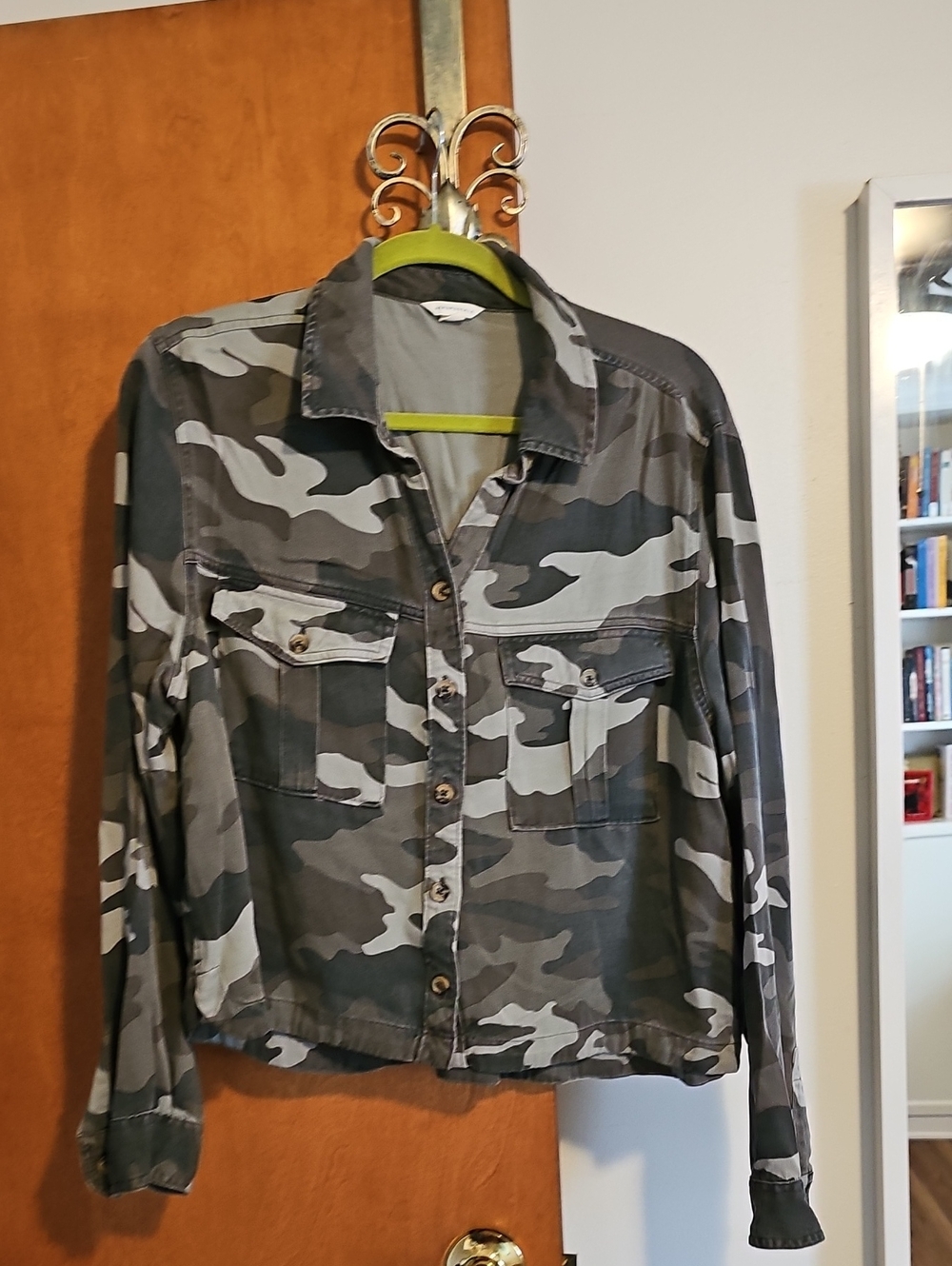 Gray Camo Woman's Button-Front Shirt Jacket